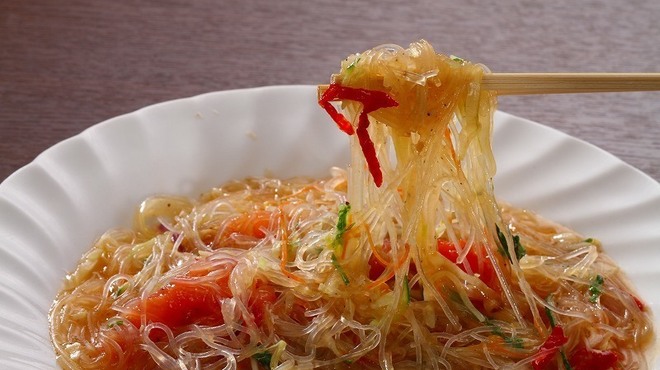 餃子百珍 一味玲玲 - メイン写真: