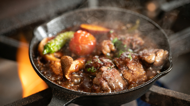 楽食倶楽部 裏小路牛肉店 - メイン写真: