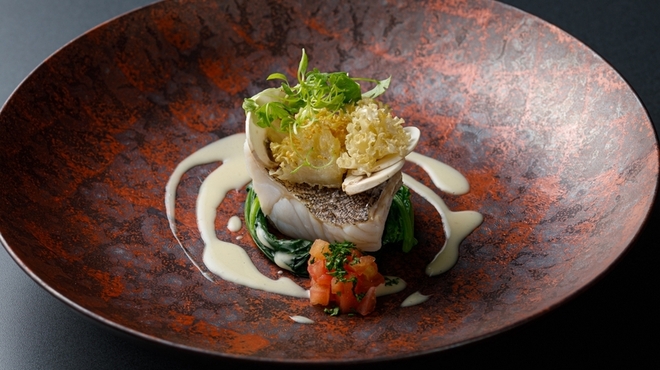 ルアン - 料理写真:有田焼の器でご提供いたします。