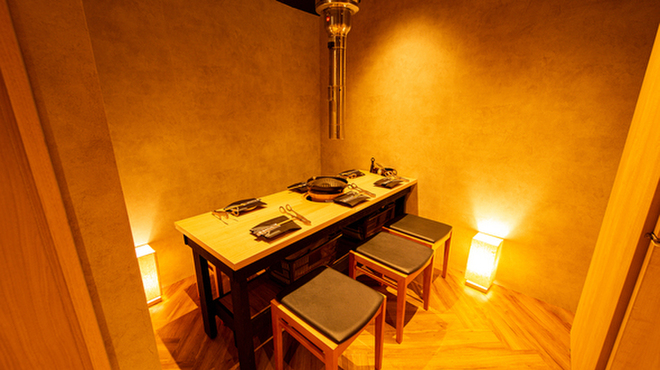 新宿 ジンギスカン 金のジンギ - メイン写真: