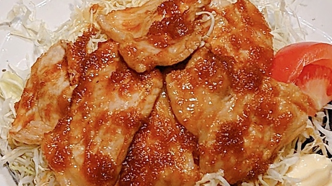 赤坂 ざんまい - 料理写真:国産豚ロース生姜焼き定食