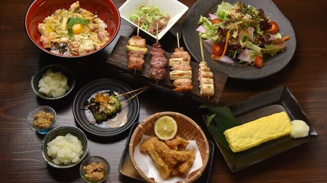 やきとり・やきとん 鶏と豚 - メイン写真: