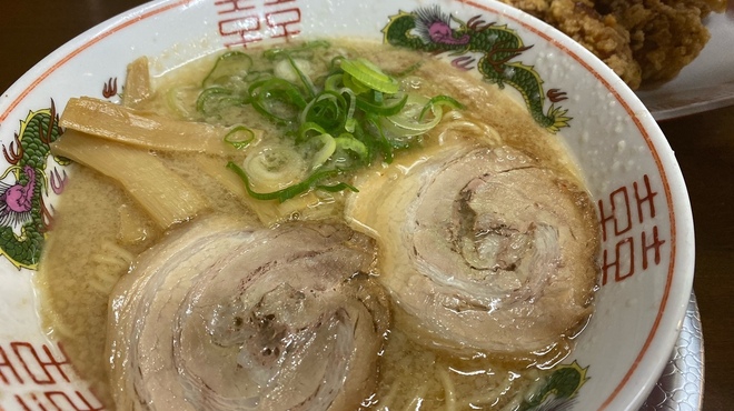 中華そば笑麺 - メイン写真: