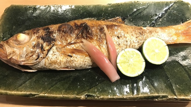 Pontochou Sushi Yoshino - 料理写真:のどぐろ塩焼き