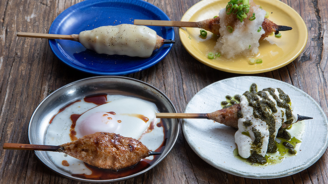charcoal grill & bar GARAKUTA-YA 我楽多家 - 料理写真:名物生つくね