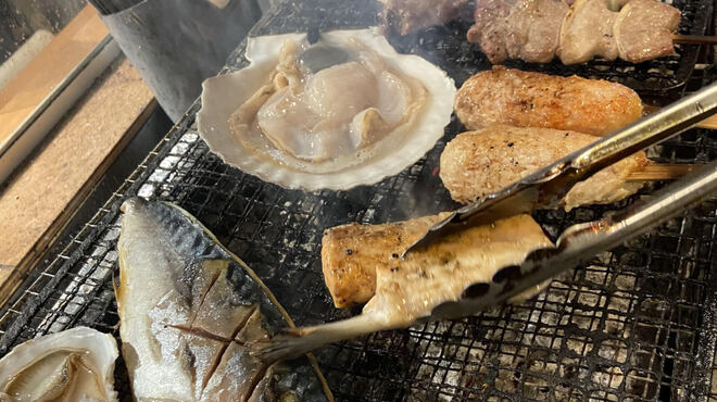 北海道鮮魚と炭火炉端焼 ふれあ - メイン写真: