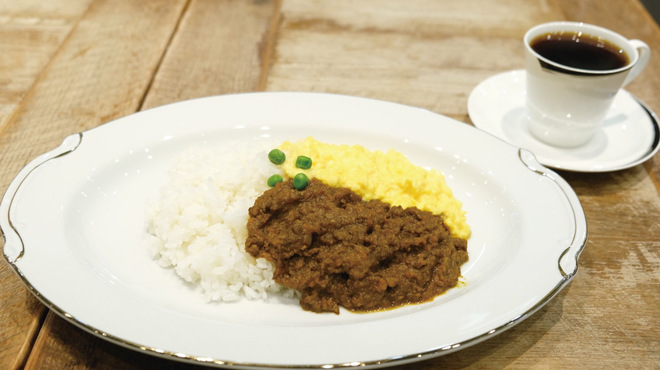 カレーのエース - 料理写真: