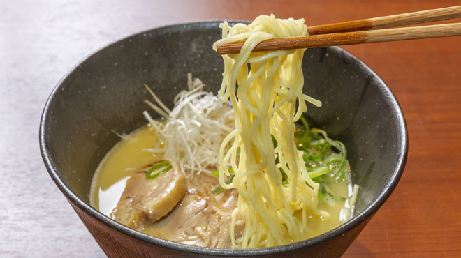 バラ焼き専門店炭火焼鳥わだち - メイン写真: