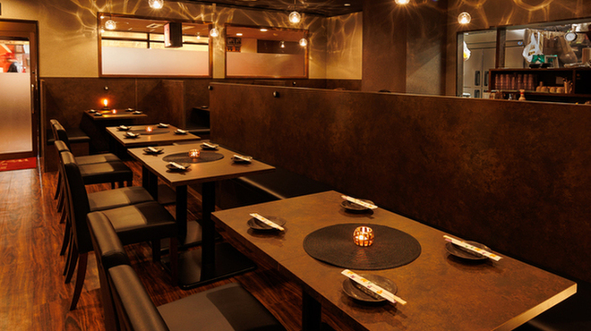 炭火焼き鳥と炙り肉寿司食べ放題 創作居酒屋 黒帯 - メイン写真: