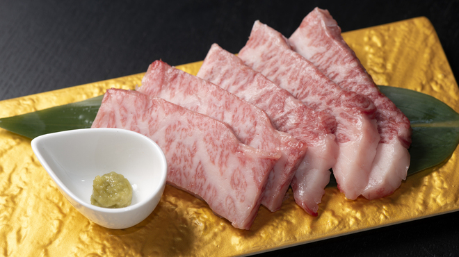 Wagyuu Yakiniku Ushimaru. - メイン写真: