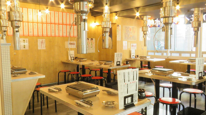 大衆ホルモン 肉力屋 - メイン写真: