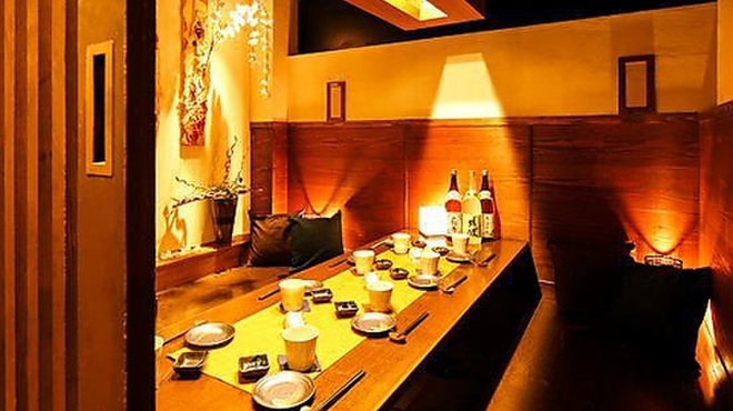 個室居酒屋 博多串焼き＆肉寿司食べ放題 ふくとら - メイン写真:
