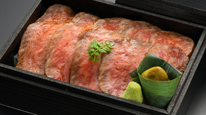 日本料理・鉄板焼 はや瀬 - 料理写真:黒毛和牛ステーキ重