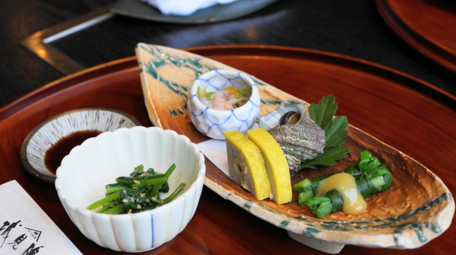 城見櫓 - 料理写真:2012.11 辛子蓮根、一文字ぐるぐる、つぶ貝、イカとウニの和え物、小松菜のお浸し