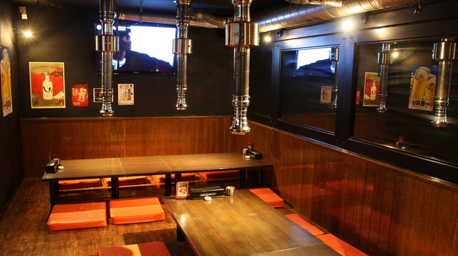 炭火焼肉 牛牛 - メイン写真: