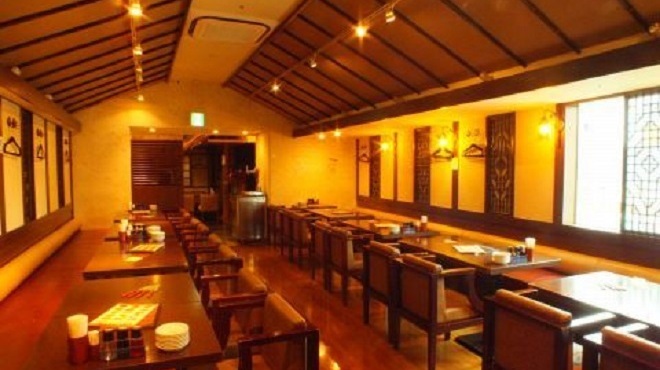 친탄탄 카이힌 마쿠하리 에키마에점