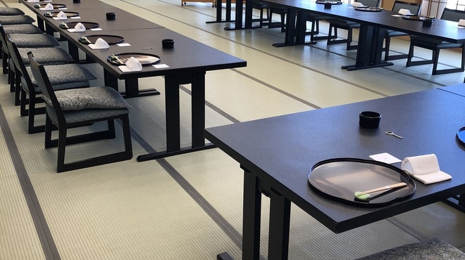 大橋屋 本町茶寮 - 内観写真:新館2階雪月の間。大人数のご宴会にどうぞ〜65名様