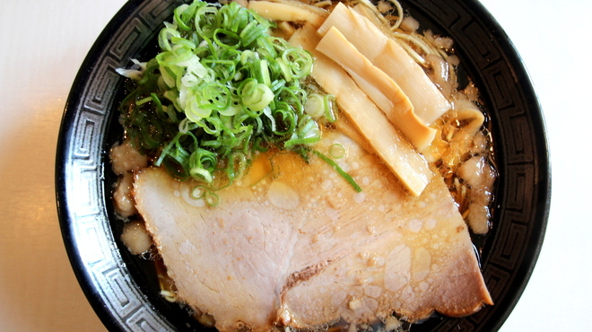 東珍康 - メイン写真: