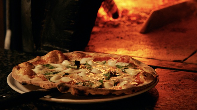 PIZZERIA La SOFFITTA - メイン写真: