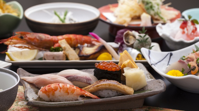 江戸前　びっくり寿司 - メイン写真: