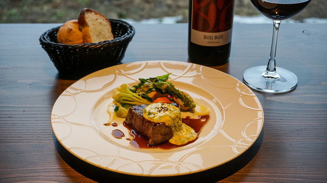 醸す森BAR - 料理写真:贅沢ランチメイン一例