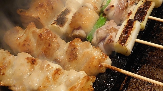 赤坂 ざんまい - 料理写真:比内地鶏の串焼き