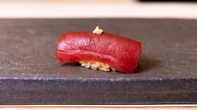 Sushi Akazu Mochizuki - メイン写真:寿司2