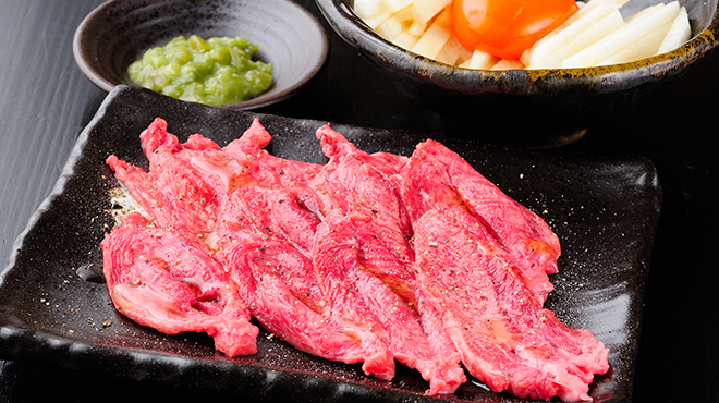炭火焼肉 川上 - メイン写真: