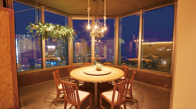 141 OUJI TABLE - メイン写真: