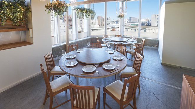 141 OUJI TABLE - メイン写真: