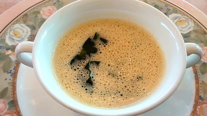 バリエ - 料理写真:牡蠣のビスクスープ