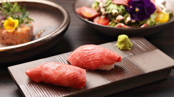 焼肉たかしま - メイン写真: