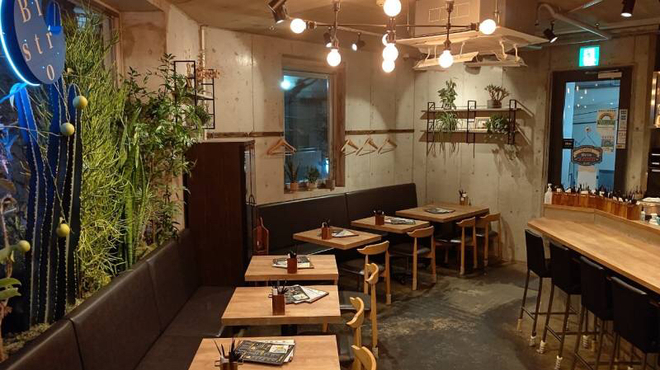Bistro 碧い月 - 内観写真: