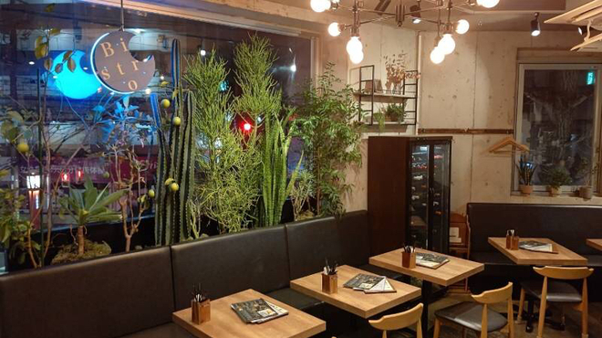 Bistro 碧い月 - 内観写真: