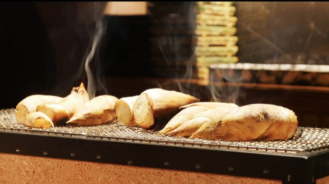 ななにん - 料理写真:4月から本格的に楽しんで頂く
山口の小月のたけのこ。
えぐみが少なく甘味の強さが特徴。