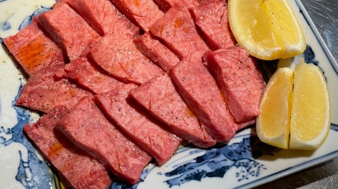 Yakiniku Horumon Shichirin Ichiwa - メイン写真: