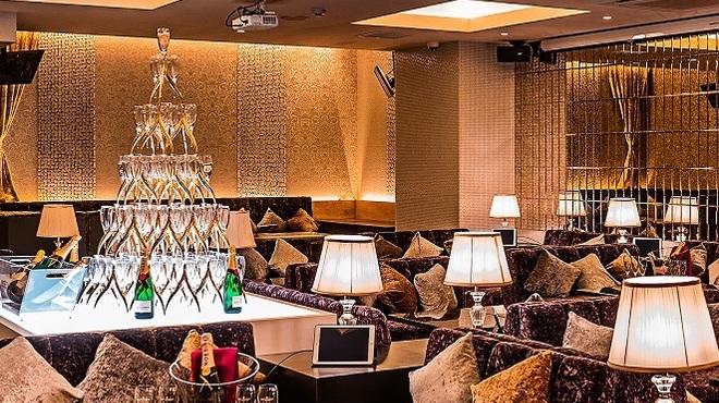 LUXURY LOUNGE MILAS - メイン写真: