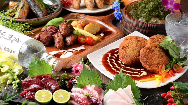 馬刺し もつ鍋 居酒屋 九州小町 - メイン写真: