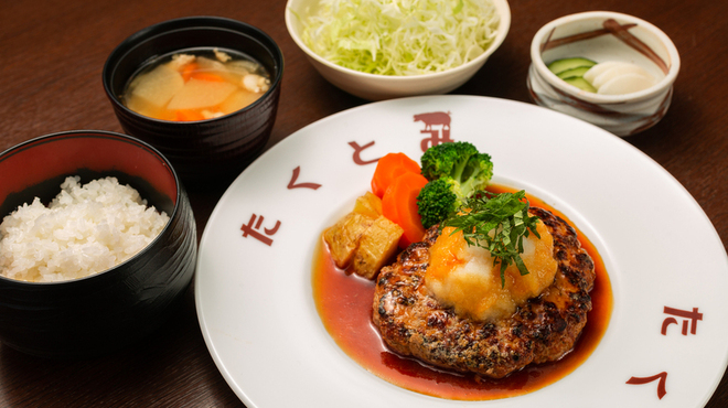 Tonkatsu Ando Hambagu Takutomi - 料理写真:ハンバーグ和風おろしポン酢