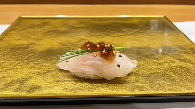 Umeda Ohatsu Tenjin Sushidokoro Tatsu - メイン写真: