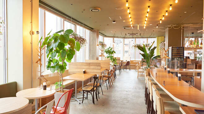 141 OUJI TABLE - メイン写真: