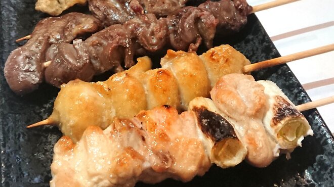 焼き鳥 とり一 - メイン写真: