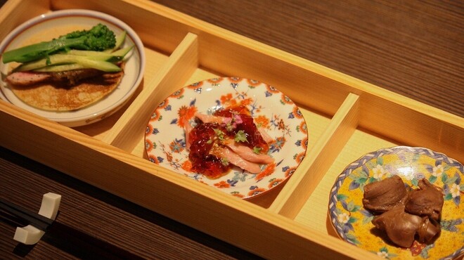 博多とり鍋 なかがわ - 料理写真:前菜