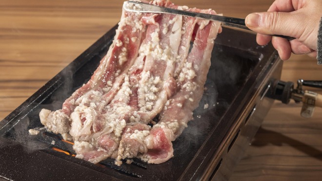 焼肉 ミートパンチ - メイン写真: