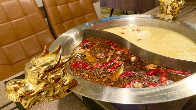 四川料理 花重 - メイン写真: