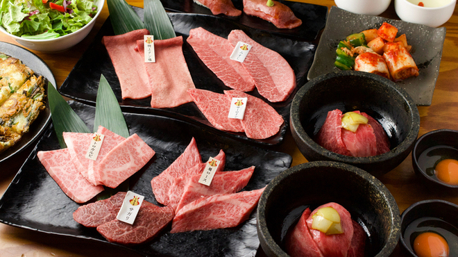 Yakiniku Yansando - 料理写真: