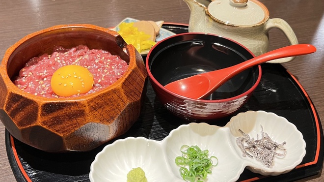 馬肉料理 小桜 - メイン写真: