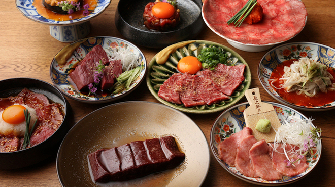 Wagyu Ue-Go Mesuu Shi To Jukusei Gyuushi Taniku Ya Ichiyuku - メイン写真: