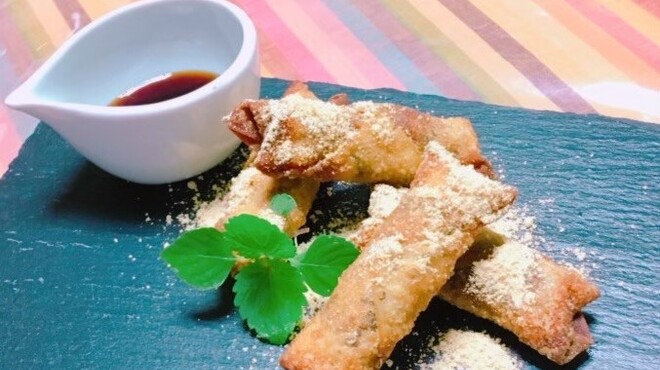 餃子専門丸虎 - メイン写真: