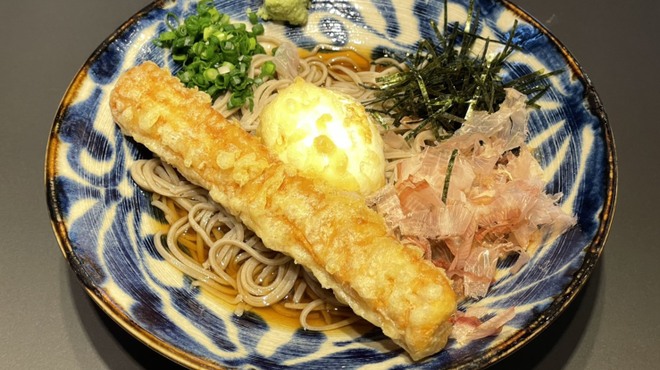 石臼挽き十割蕎麦 八 - メイン写真: